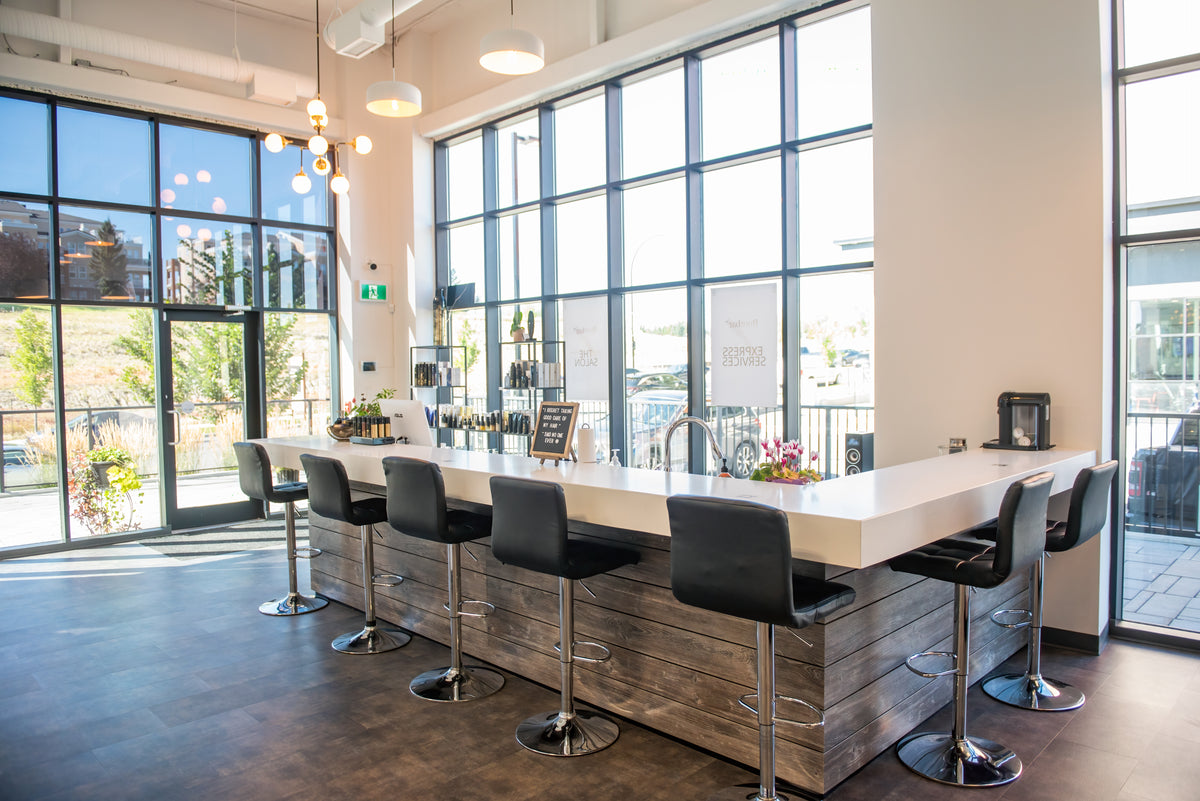 The Bar – Rootbar Salon